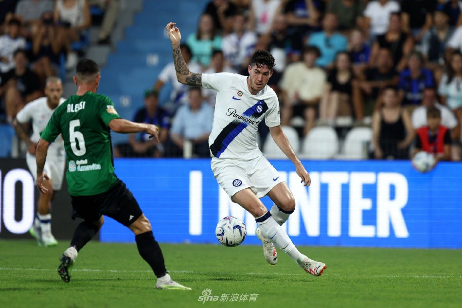 三场比赛中 三场比赛中