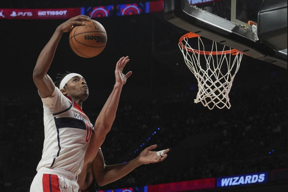 并在比赛中 并在比赛中