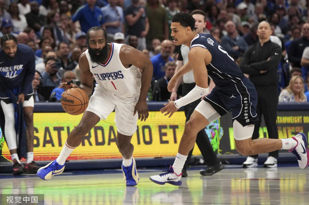 现出对于每 现出对于每