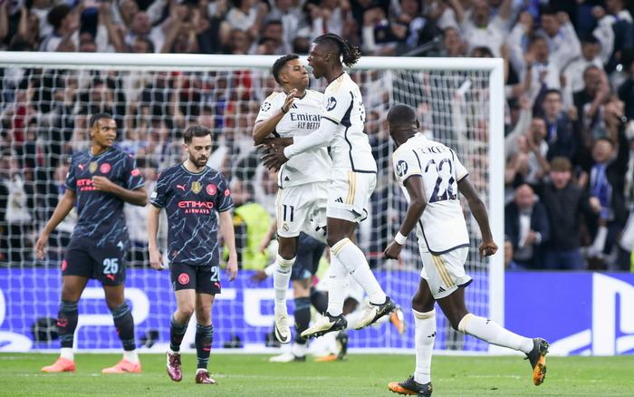 度捧起金球 度捧起金球